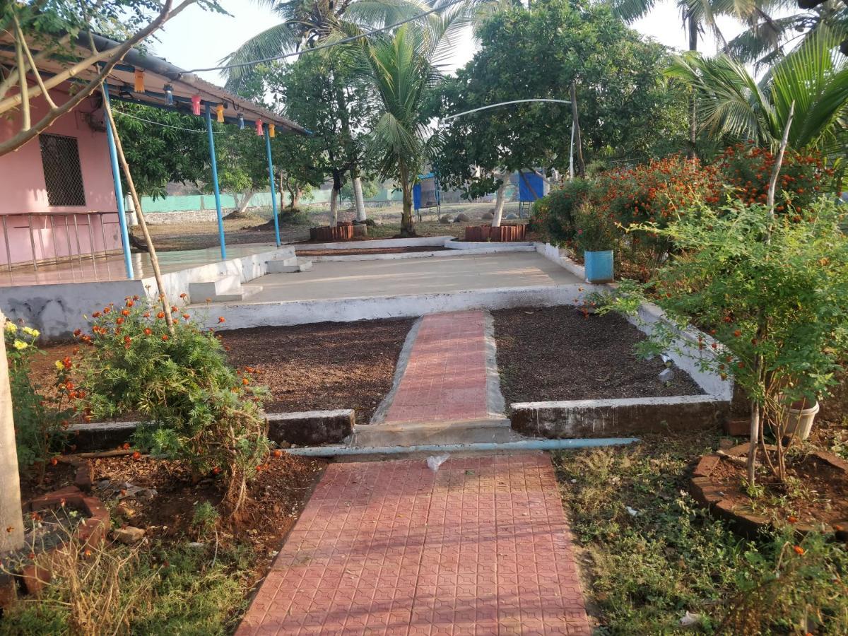 Shree Samarth Farmhouse Murūd Eksteriør bilde